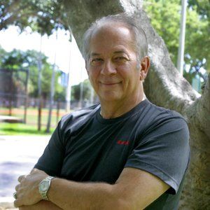 Meet your Posher, Louis